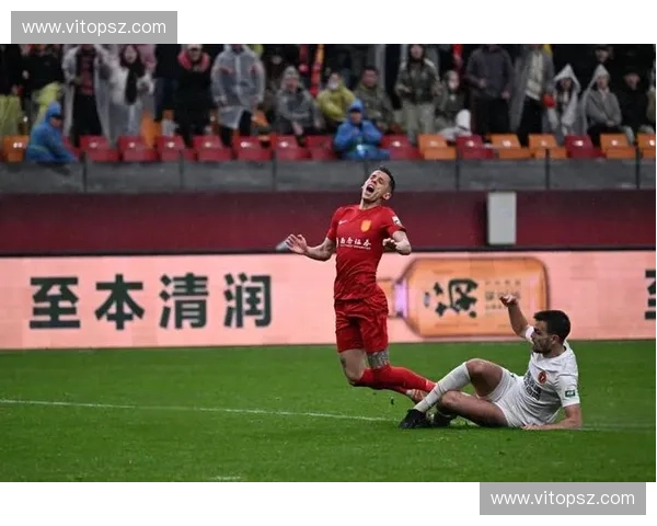 中超焦点战现场直播精彩回顾球迷热情高涨赛事全程解析